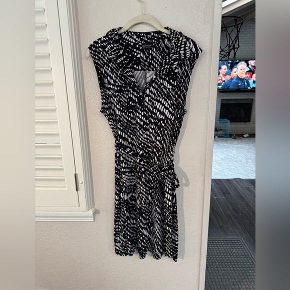 Enfocus Studio Black and White Dress - Picture 1 of 6
